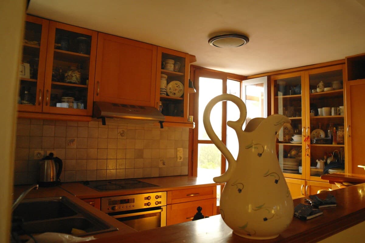 Fully equipped kitchen at Aktìs Alòs